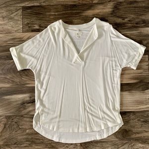 White Lou & Grey V-neck Top